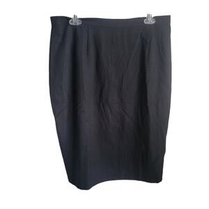 Woman Skirt Black Size 16 Fully Lined  Button and Zip Nice Quality Business